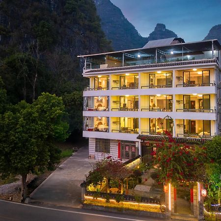 Leisure Courtyard Hotel Yangshuo-Free Shuttle Bus To Yangshuo Station Stay 2 Nights One Way Exterior photo