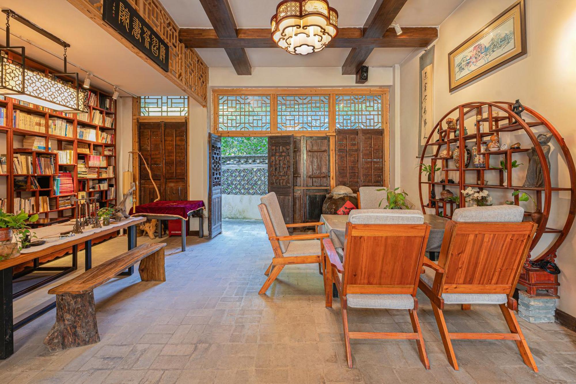 Leisure Courtyard Hotel Yangshuo-Free Shuttle Bus To Yangshuo Station Stay 2 Nights One Way Exterior photo