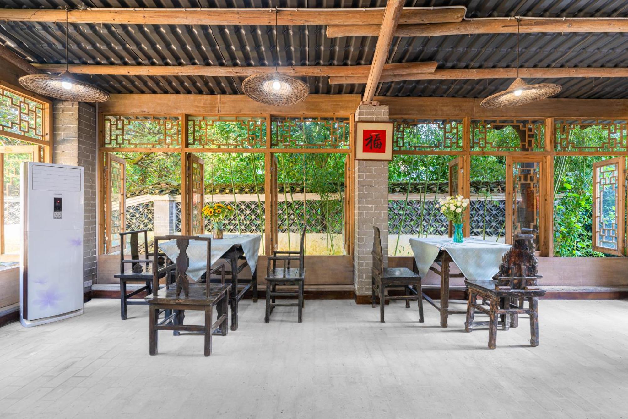 Leisure Courtyard Hotel Yangshuo-Free Shuttle Bus To Yangshuo Station Stay 2 Nights One Way Exterior photo